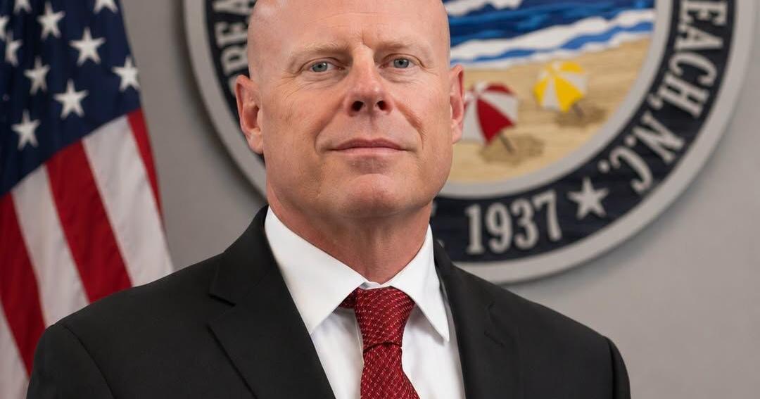 Deputy Chief Jason Hutchinson named new Atlantic Beach Police Chief
