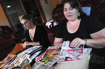 COUPON CRAZE: Families try to find ways to save money | News ...