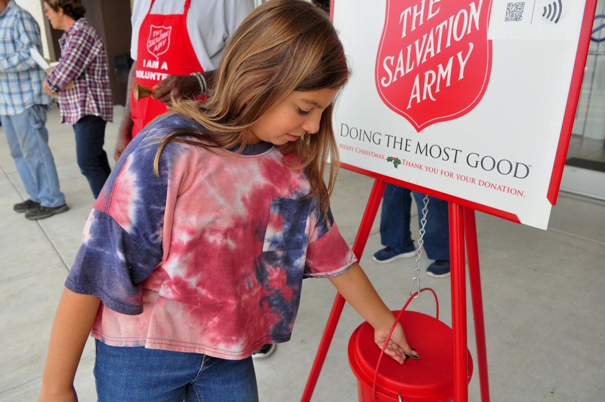 Salvation Army Looking For Christmas Kettles Volunteers — MJ Independent
