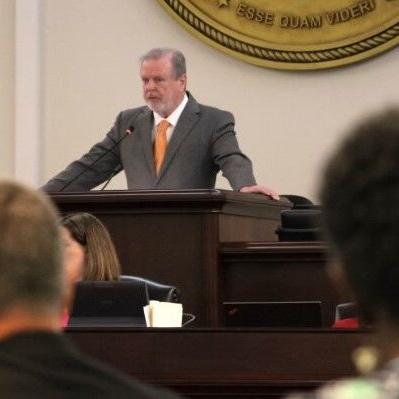 North Carolina Republicans send green investment ban to governor - Vimarsana News