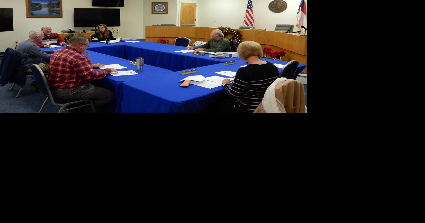 Newport officials seek to fill vacancies on planning board News