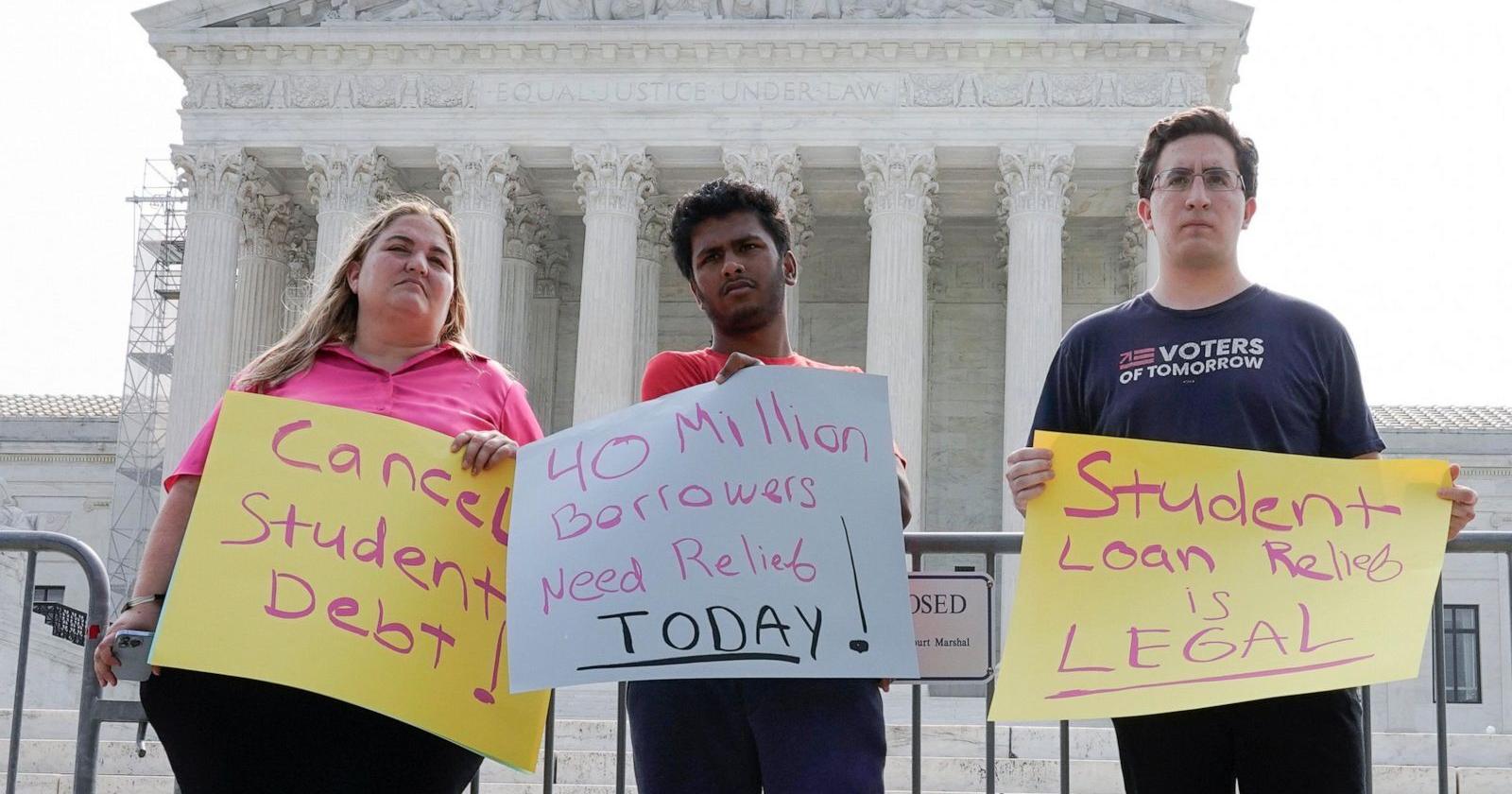 The Supreme Court rejects Biden's plan to wipe away $400 billion in student loan debt - Vimarsana News