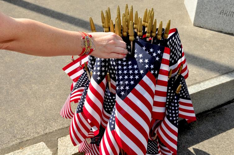 Veterans groups, more honor fallen heroes during Memorial Day ceremony ...