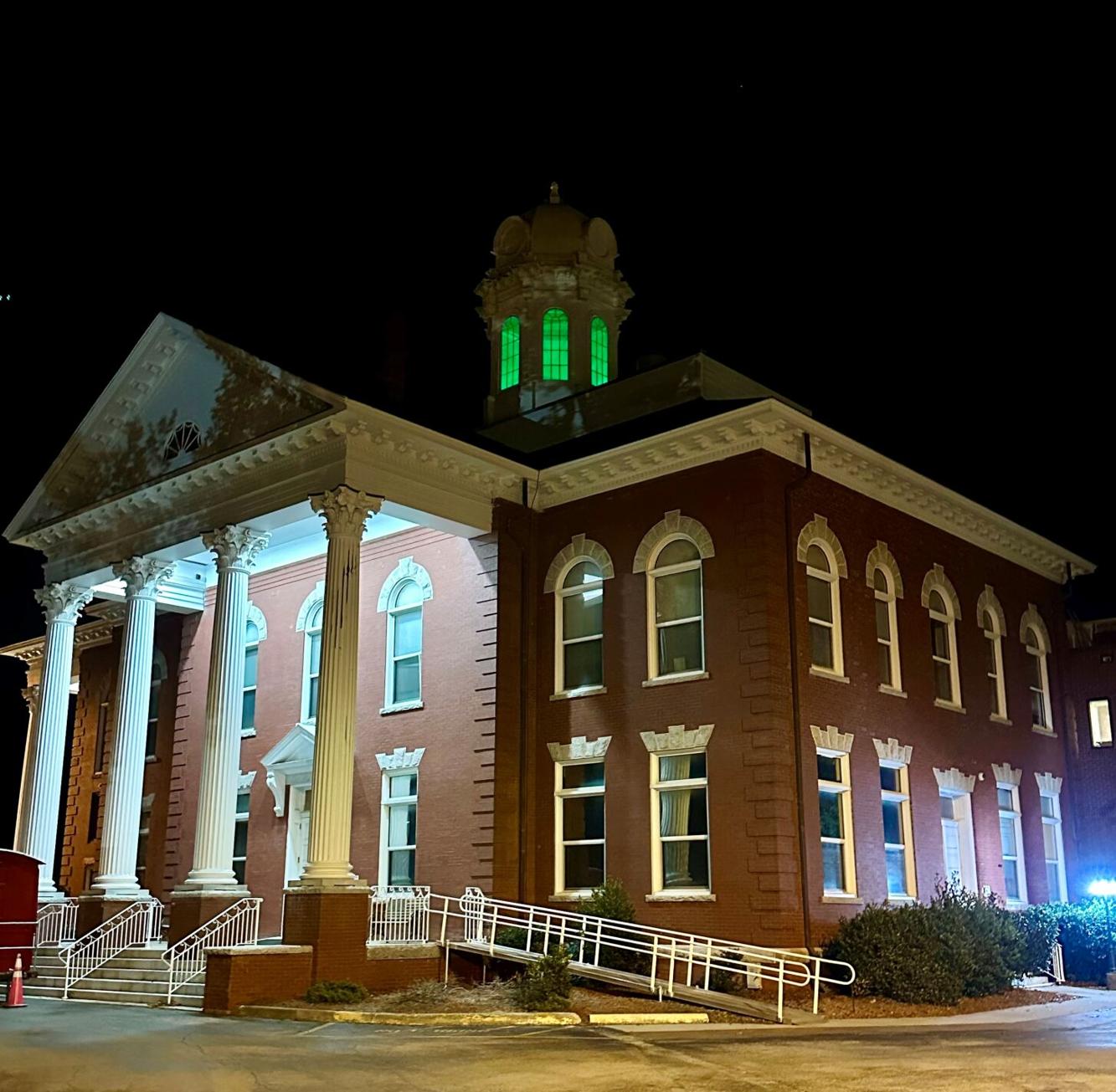 Carteret County lights courthouse in support of veterans for “Operation