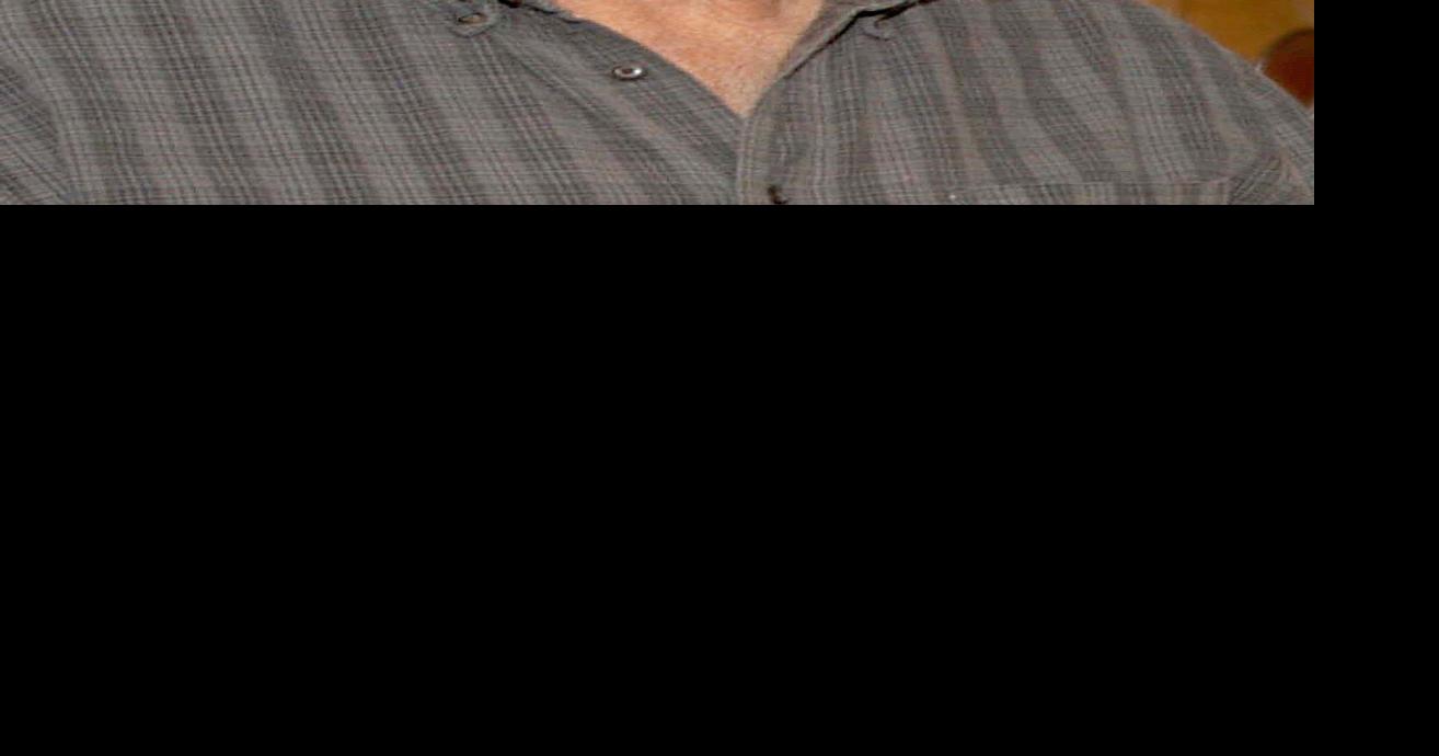 Donald Barnum, 82; service later Obituaries