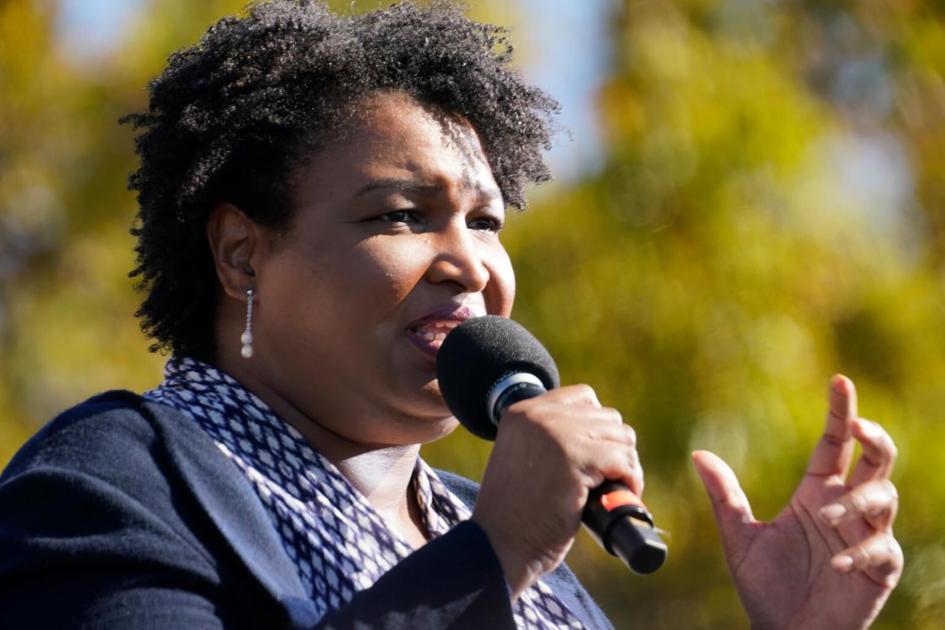 Georgia's Abrams navigates voting law fight with eye on ...