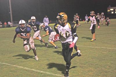 Cougars Roll Into History With 41 0 Blanking Of Swansboro Sports