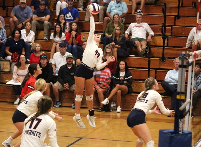 West volleyball bumps record to 163 with only losses to highly ranked