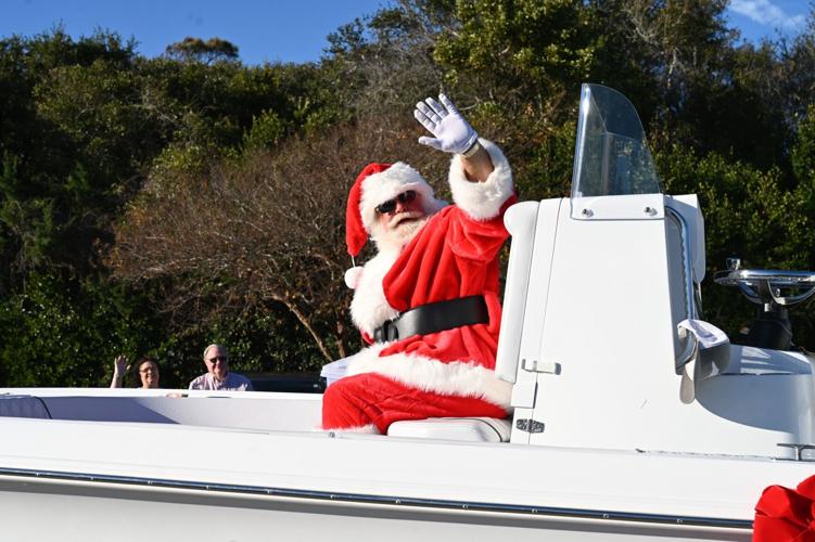 Emerald Isle’s Christmas Parade kicks off holiday season News