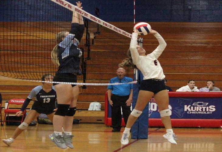 West volleyball bumps record to 163 with only losses to highly ranked