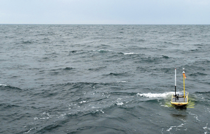 DUML deploys Wave Glider robot | Photo Galleries | carolinacoastonline.com