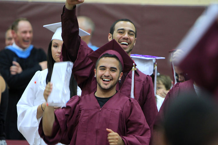 120608_ET_JSE_TIMBGRAD_12.JPG