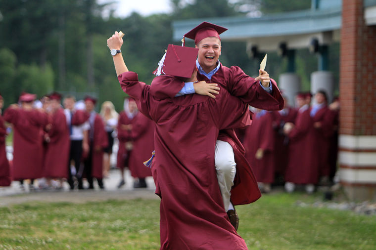 120608_ET_JSE_TIMBGRAD_11.JPG