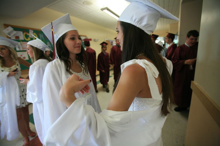 120608_ET_JSE_TIMBGRAD_5.JPG