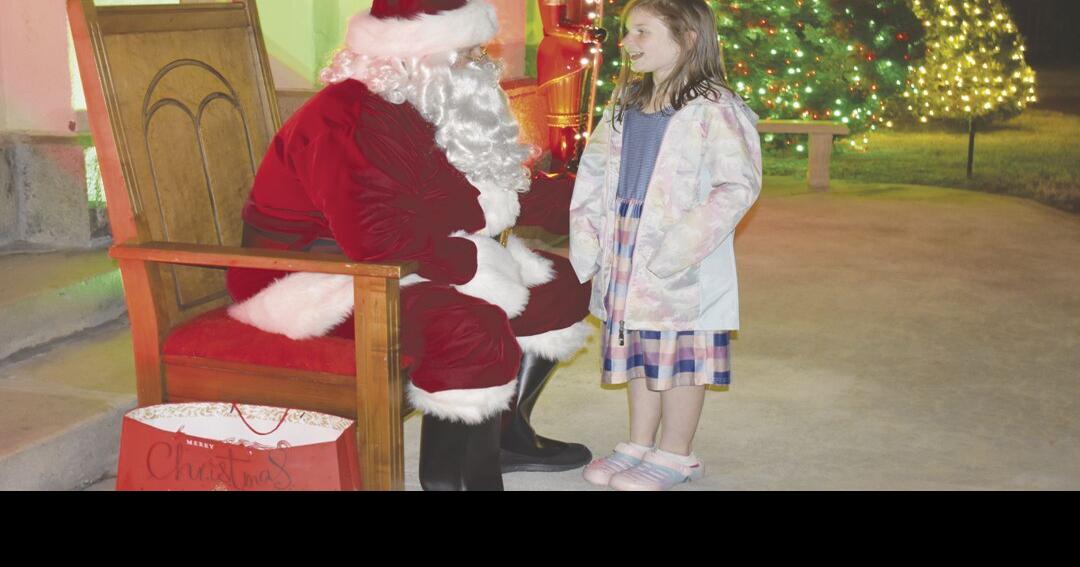 Tree lighting held in Yanceyville News