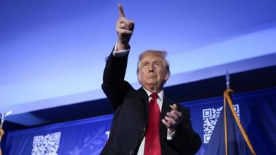 Donald Trump tells a group that calls for banning all abortions to ...