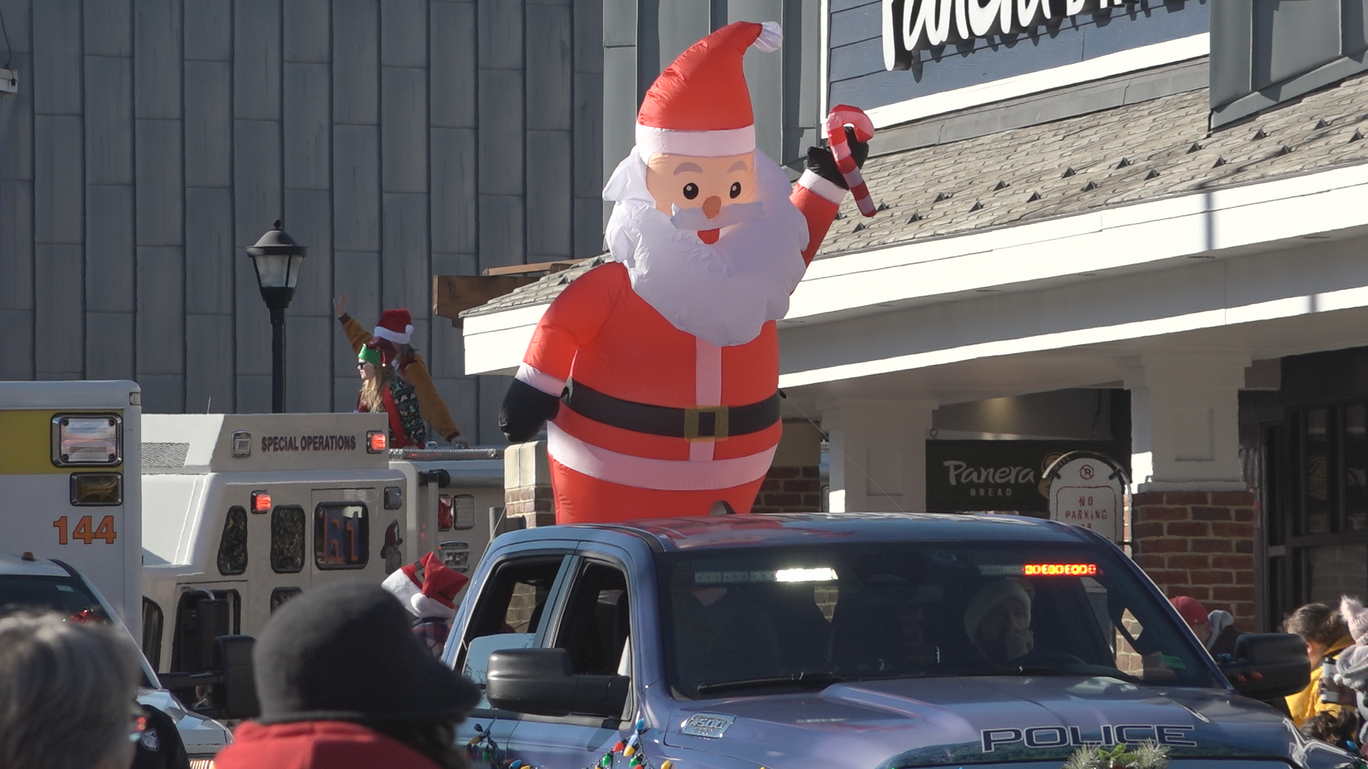 Barracks Road holiday parade draws hundred to kick off Christmas season