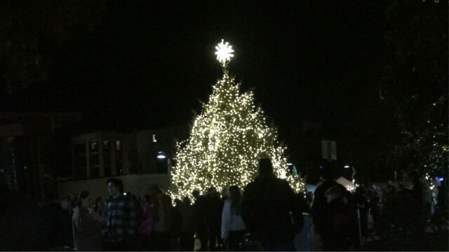 Charlottesville celebrates 28th Grand Illumination