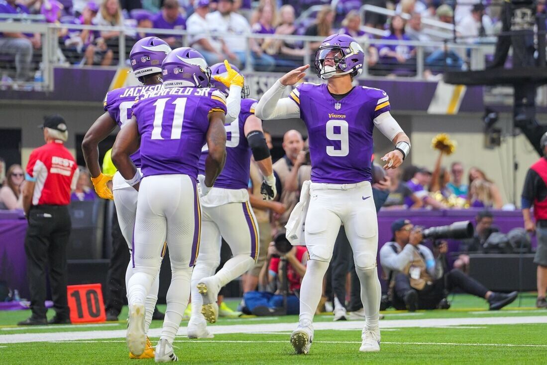 Swelling Sends QB J.J. McCarthy Into Second Knee Surgery | NFL ...