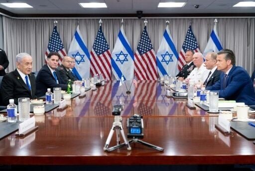 Netanyahu pays visit to Monticello