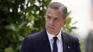Two Former FBI Officials Charged Over Alleged Statements About Laptop Investigation