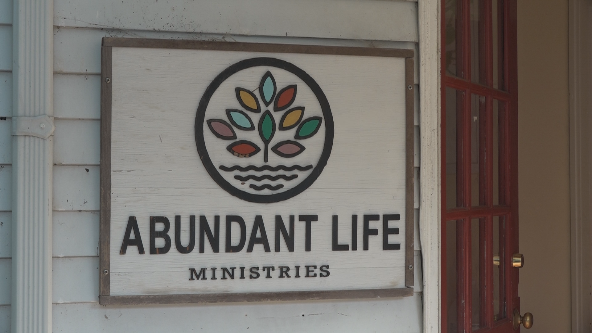 Community gathers at Abundant Life after July 4th shooting