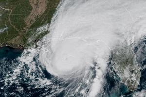 Hurricane Isaias Approaches US Gulf Coast With Strong Winds and Rain