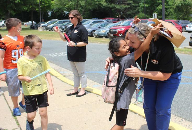 Rising Sun Elementary School closes in a sea of bubbles for summer
