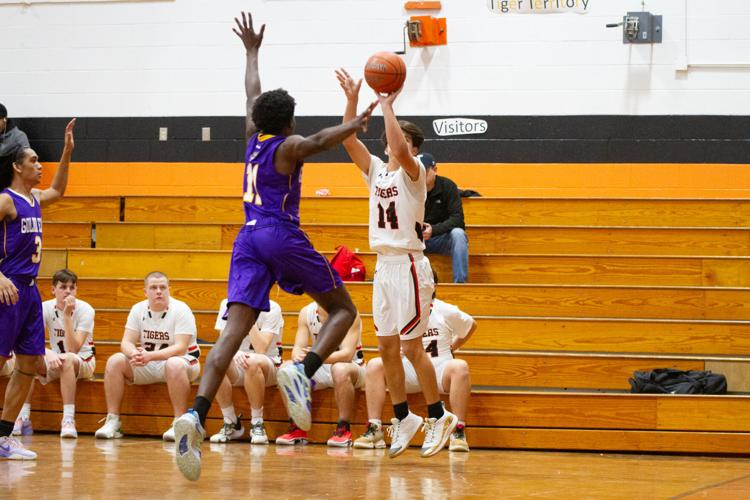 Elkton's explosive first half leads to rout of Rising Sun Sports