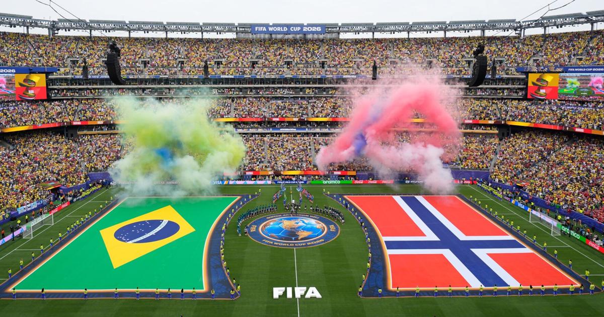Brazil vs. Norway and Mexico vs. England with World Cup quarterfinal spots at stake, in photos