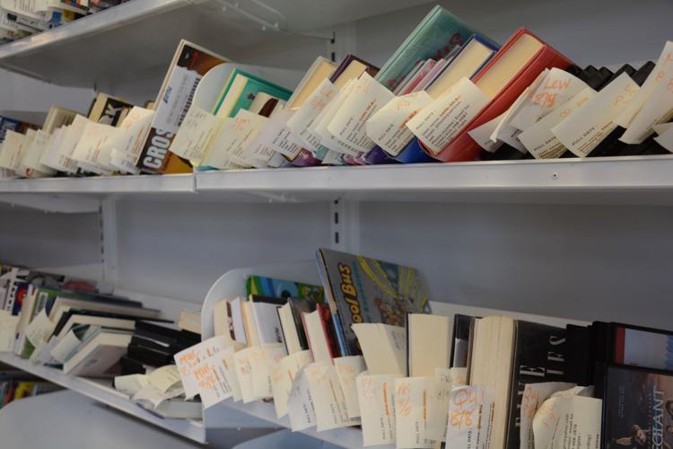 Readers adjust to Elkton library parking lot closure Local News