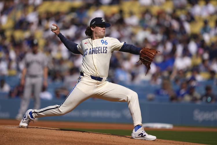 Muncy powers Dodgers with 7 RBIs in 182 rout of Yankees, LA's most