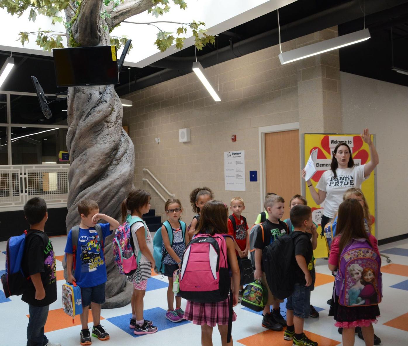 Perryville Elementary opens to students following renovations Schools