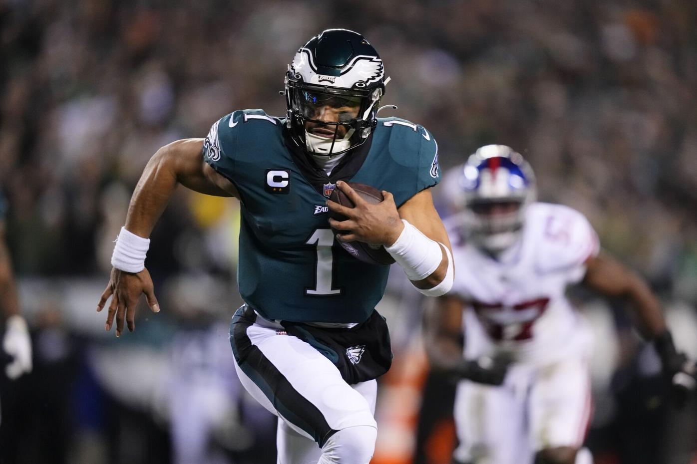 Jalen Hurts, Eagles cruise past Giants into NFC title game