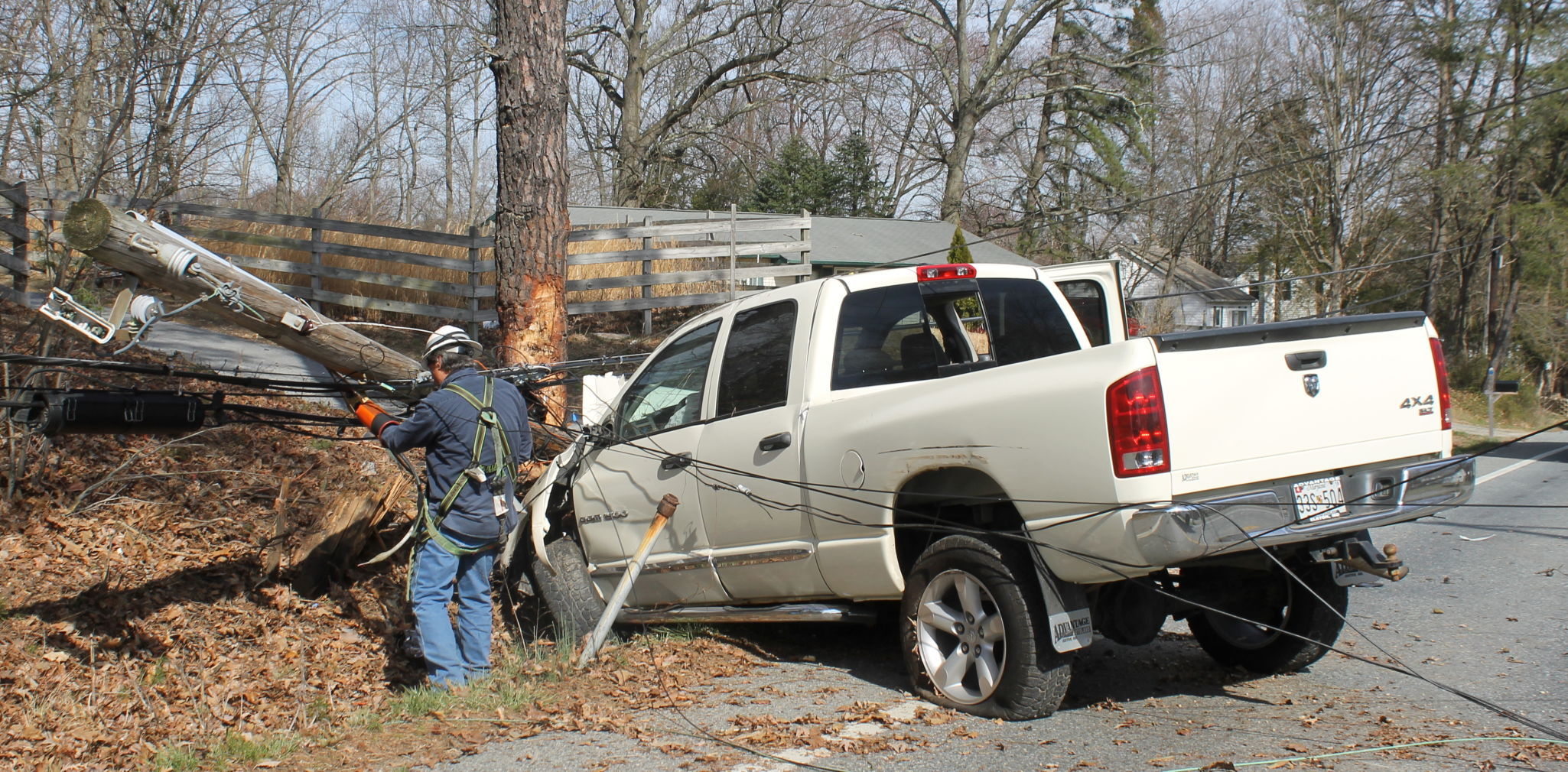 Pickup+driver+cuts+a+utility+pole%2C+downing+wires+on+Cowpath+Road+Saturday+night