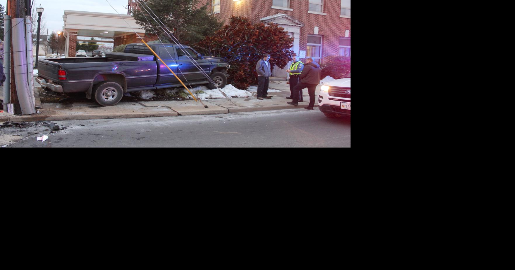 Crash in downtown Elkton causes traffic detours | Local News ...