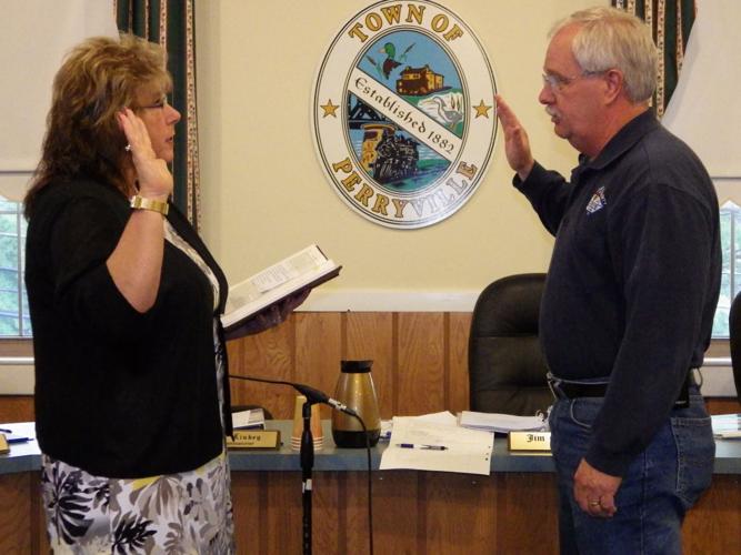 Recently elected take office in Perryville Local News
