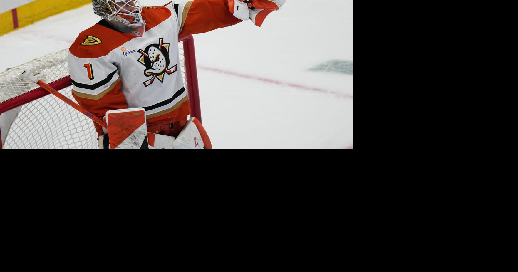 Granlund, Gauthier score in shootout as Ducks beat Avalanche 2-1