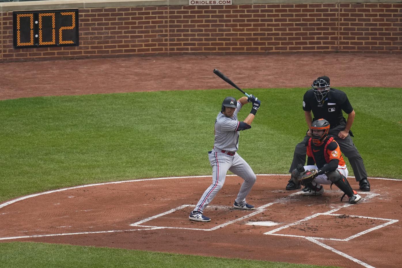 Arizona Diamondbacks shift focus to defense behind plate