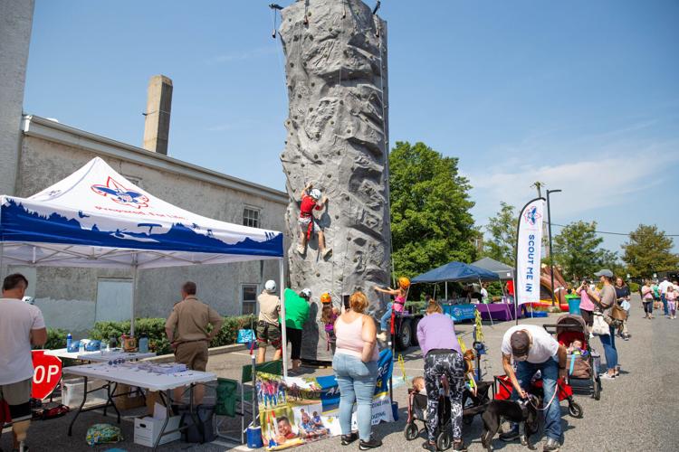 Fall Fest brings hundreds to downtown Elkton Local News