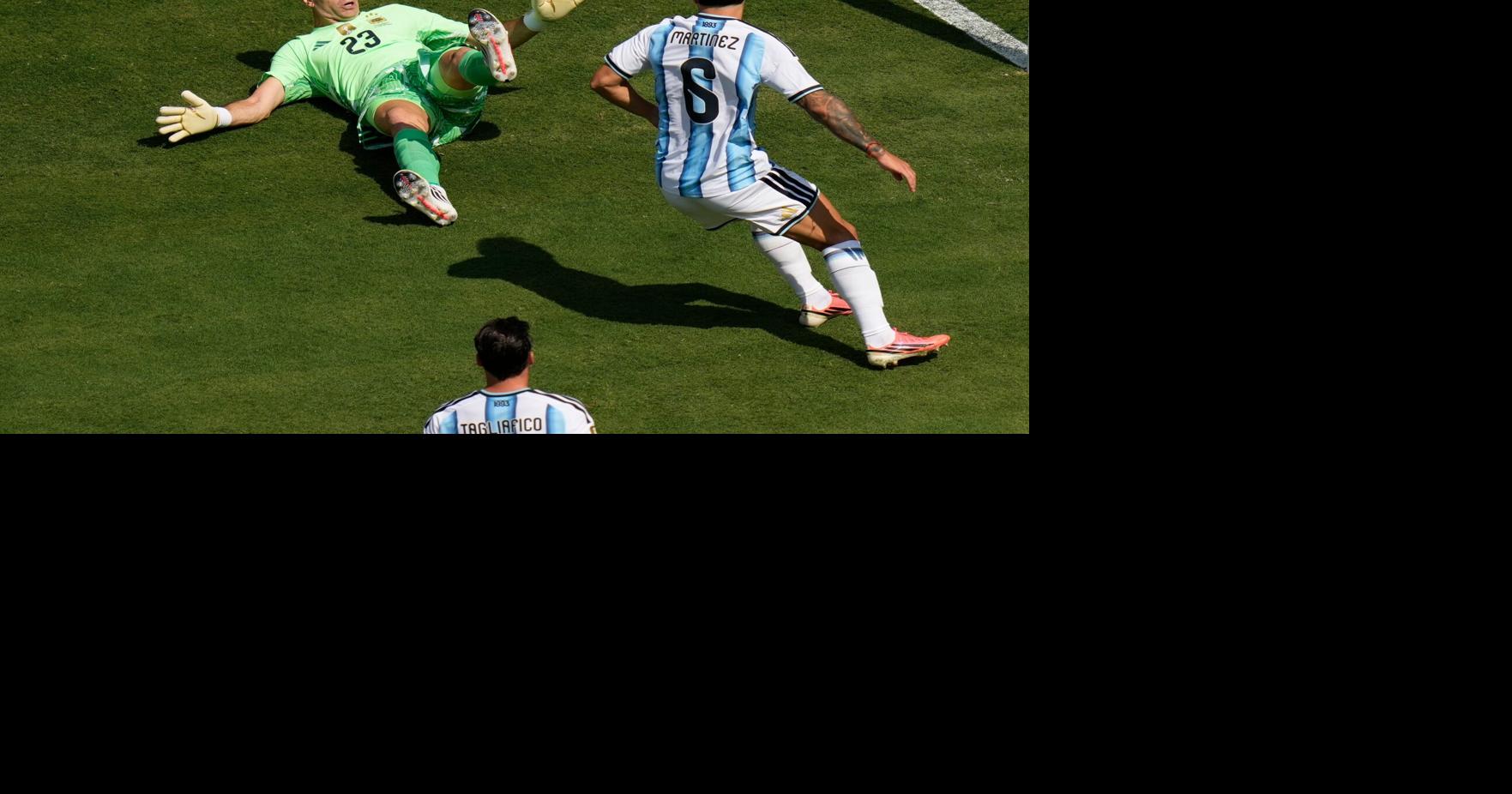 APTOPIX Argentina Spain WCup Soccer