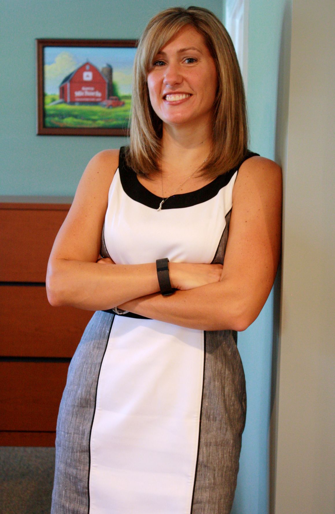 Stepping Out State Farm Agent Goes From Dresses To Jerseys Misc Features Cecildaily Com