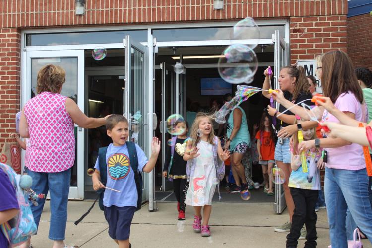Rising Sun Elementary School closes in a sea of bubbles for summer