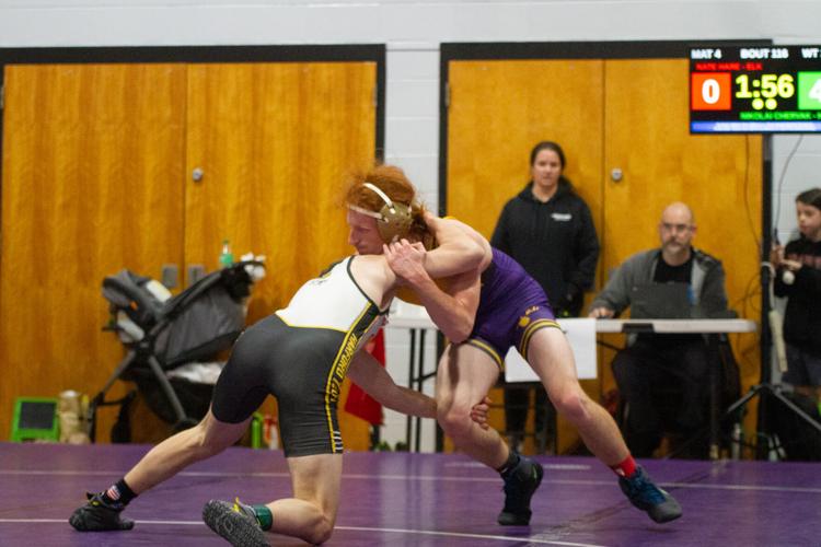 BATTLE AT THE BRIDGE Three Cecil wrestlers place in top four at Bo