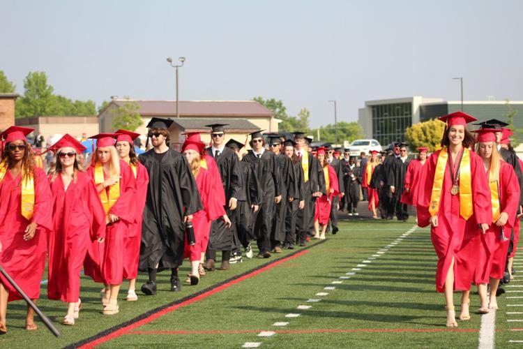 Bohemia Manor High School seniors gift the principal News