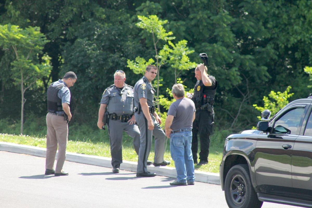 Suspect calls police to surrender after fleeing scene in Perryville