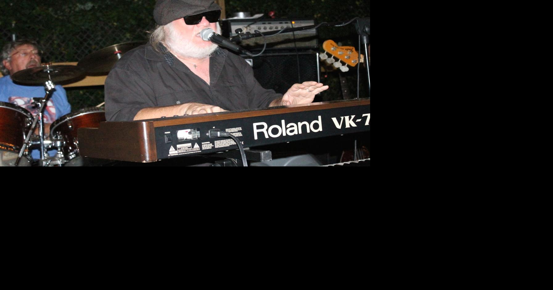 Johnny Neel rocks new North East venue | Local News | cecildaily.com