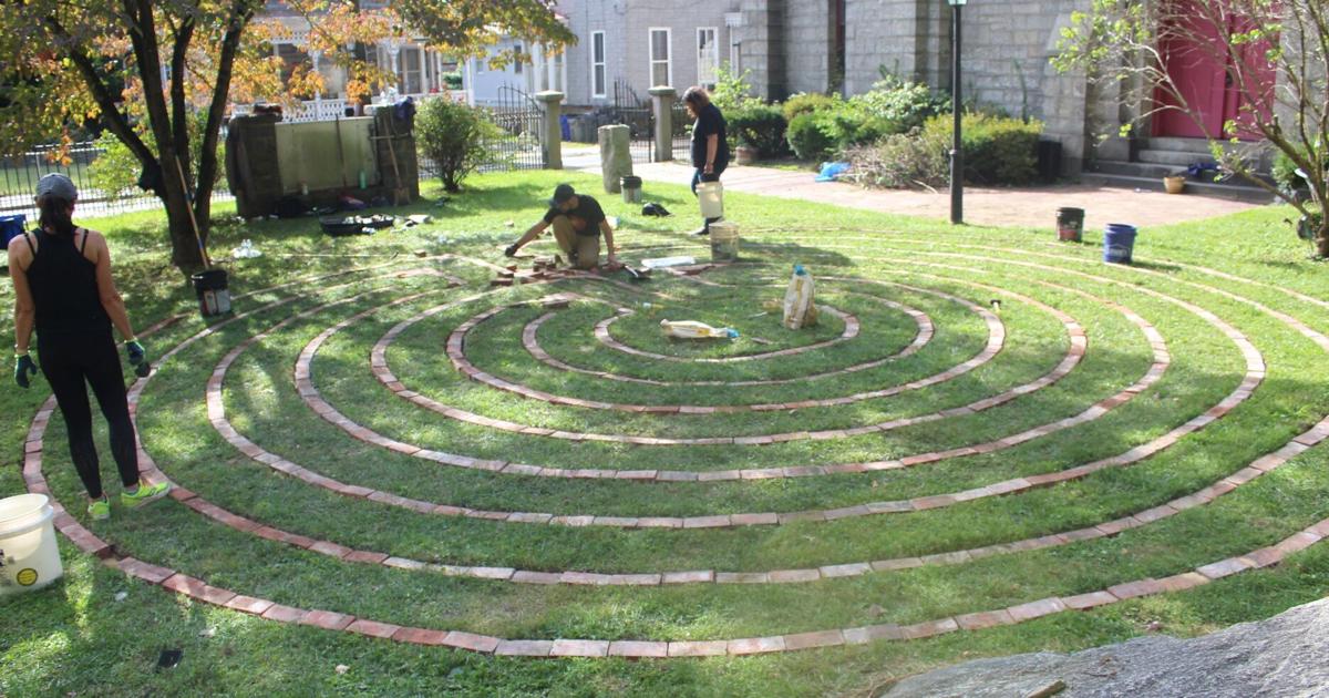 Labarnth Building Labyrinth constructed at Community Connecting Us | News | cecildaily.com