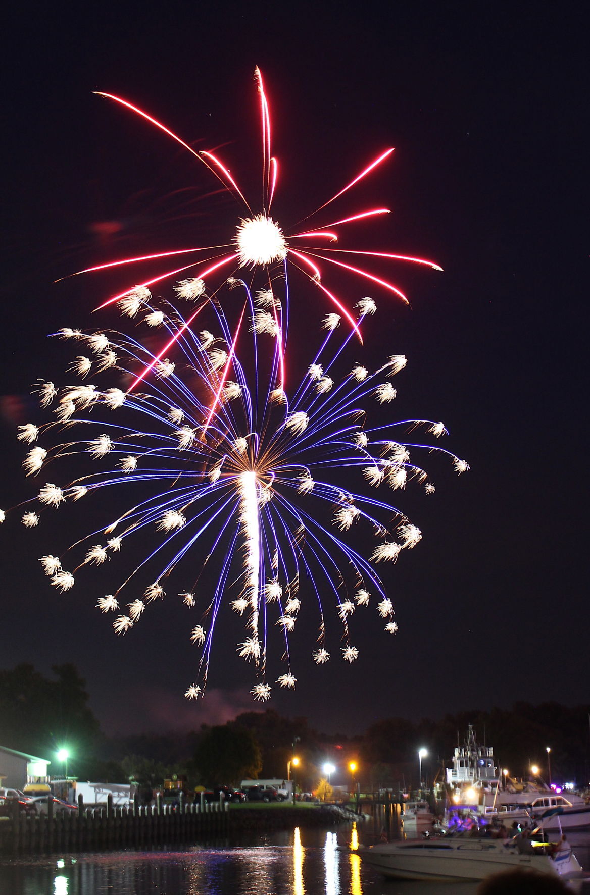 Fireworks bring Cecil together to celebrate America Spotlight