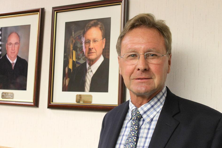 Retired Judge Baker #39 s portrait hung in district court Local News